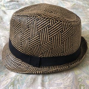 BCBG Maxazria Fedora Size M